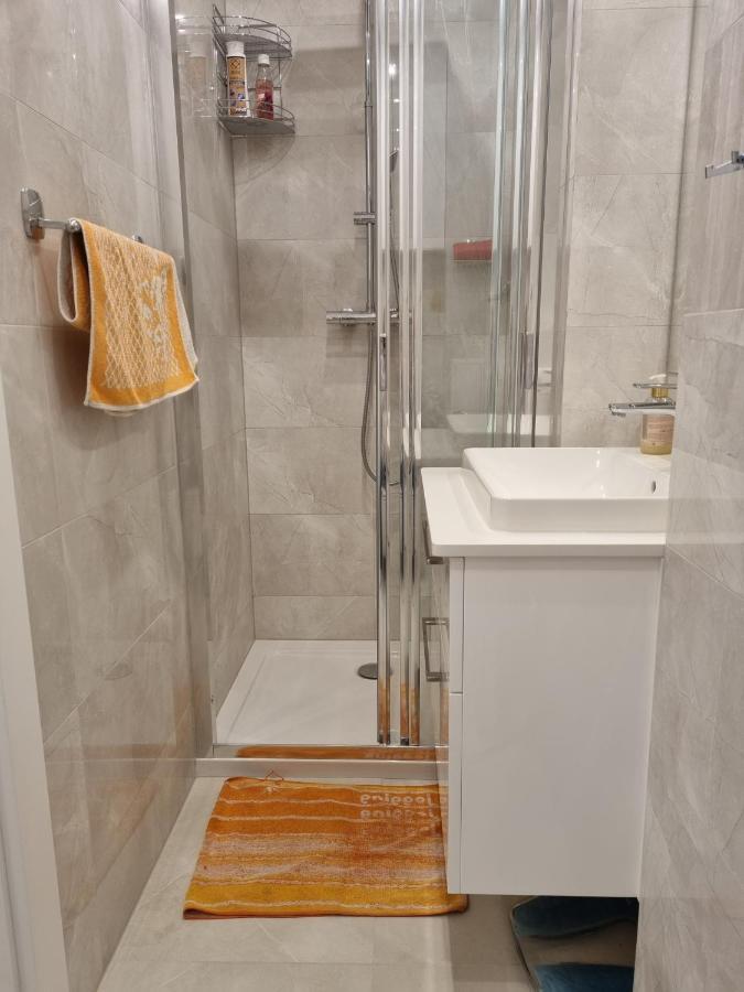 W Kolorze Miety Appartement Warschau Buitenkant foto